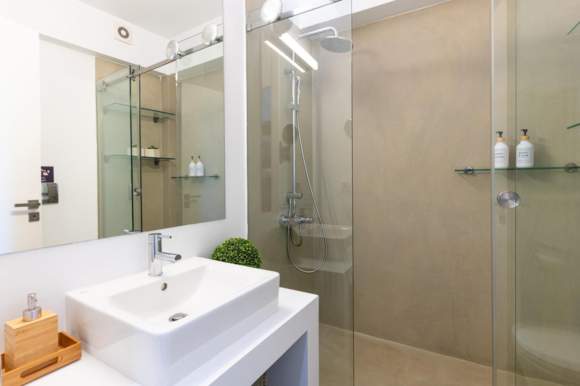 Ma Maison No5 Penthouse Loft, Private Heated Pool, Acropolis View, Ultra High Speed Internet 300 Mbps, Short Walk To Acropolis, Parking Upon Request, 1' From Metro Athen Eksteriør billede